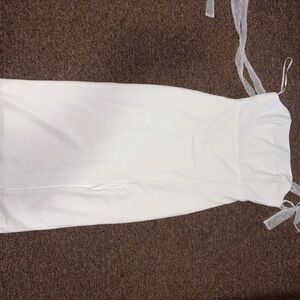 Lulu's Chic White Midi Bow Dress